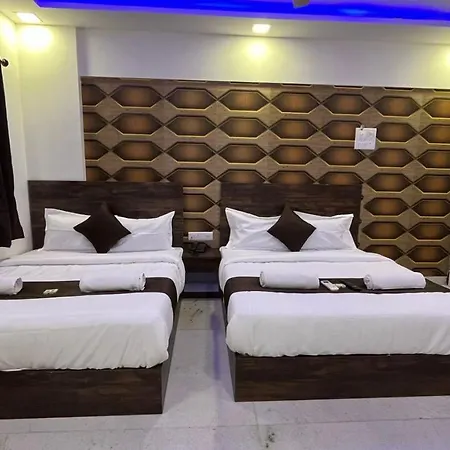 Plaza - Prabhadevi Dadar Hotel