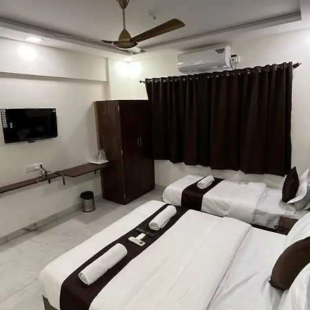 Plaza - Prabhadevi Dadar 3* Mumbai