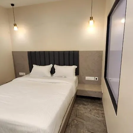 Hotel Peace International 3*
