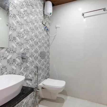 Hotel Samrat Palace