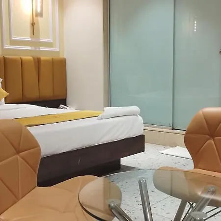 Shine Hospitality Group Hotel 2*