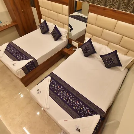 Dream Palace Residency - Near To Us Embassy Bkc Bed & Breakfast Mumbai