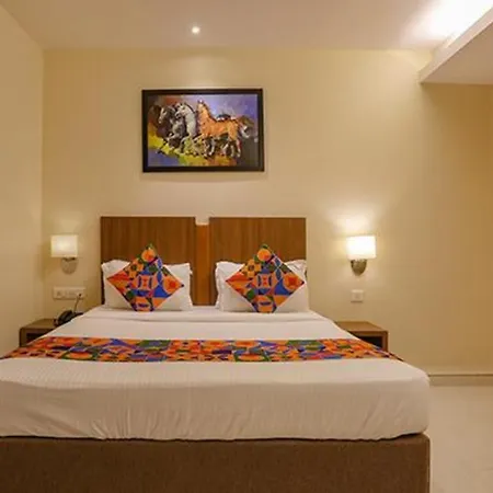 Fabhotel Royal International - Nr International Airport Hotel 3*