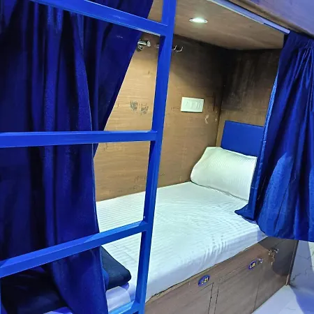 Kohinoor Hostel Mumbai
