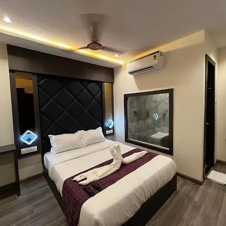 Classio Andheri - Near Dn Nagar Metro Station Hotel 3*