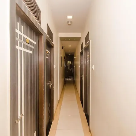 Hotel Palace Bently *