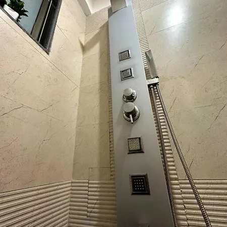 Mi Casa Su Casa: 2bhk Apartment *
