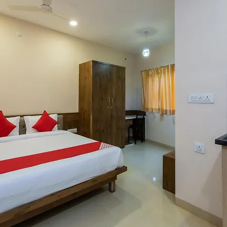 Oyo Flagship 80644 Noble Palace Hotel 3*