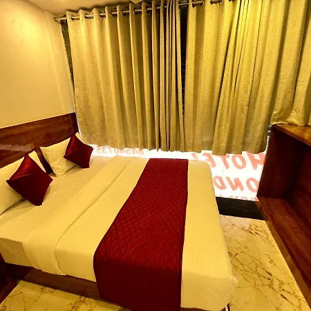 Delmond Prime- Near Nesco Hotel 3*