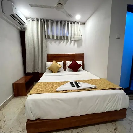 Delmond Prime- Near Nesco Hotel 3*
