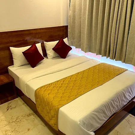 Hotel Delmond Prime- Near Nesco