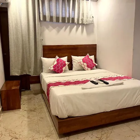 Hotel Delmond Prime- Near Nesco 3*
