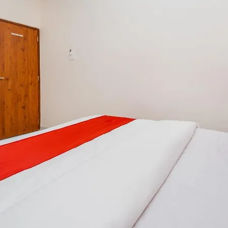 Hotel Purple Orchid 3*