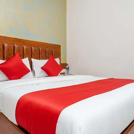 Hotel Purple Orchid 3*