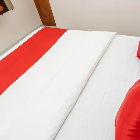 Purple Orchid Hotel 3*