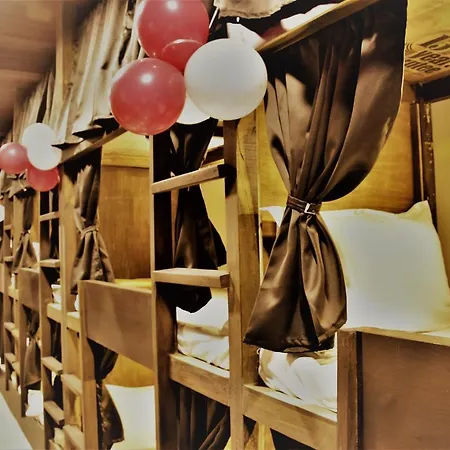 Hotel Asra For Male And Female Mumbai