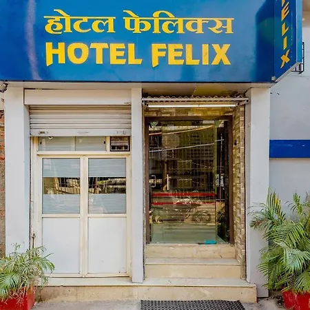 Felix Residency - Near Airport Road Hotel