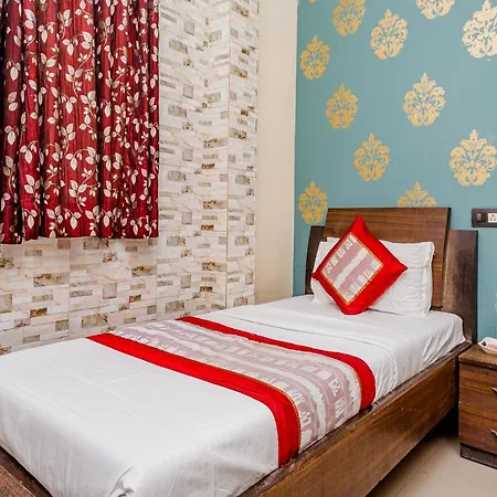 Felix Residency - Near Airport Road