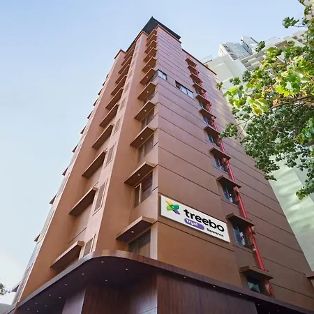 Treebo Premium Savera Hotel 4*