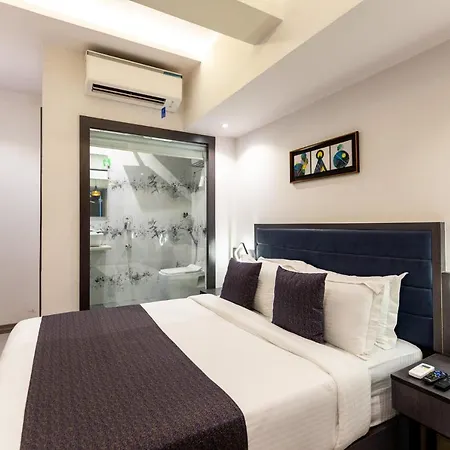 Larmont Luxury Hotel Mumbai