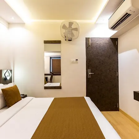Larmont Luxury 3*