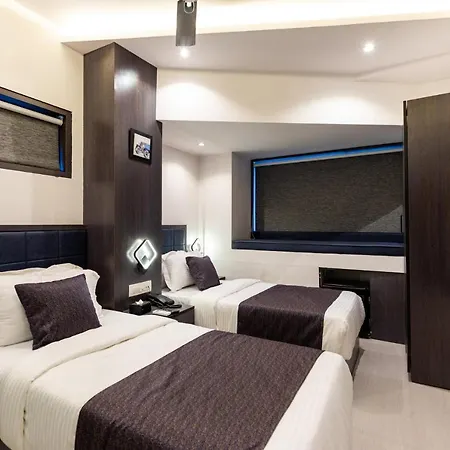 Larmont Luxury 3* Mumbai