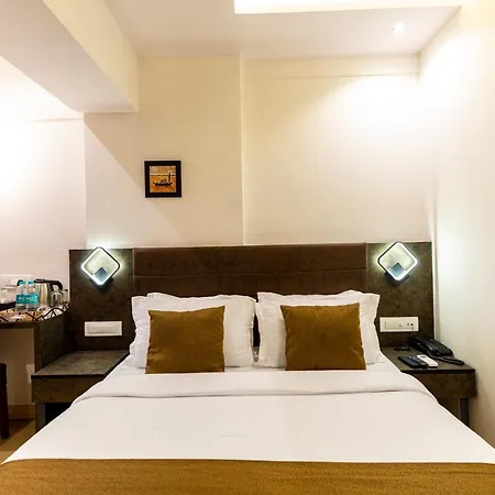 Larmont Luxury Hotel Mumbai