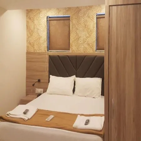 Godavari Hotel Mumbai