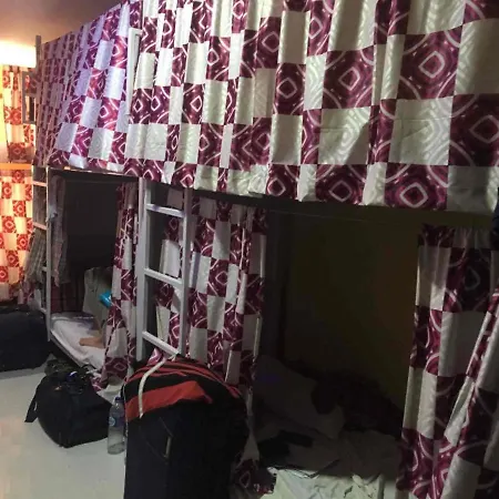 Indian Drom Hostel-pg Hostel Mumbai