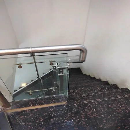 Hotel Borivali Executive - Near Borivali Railway Station