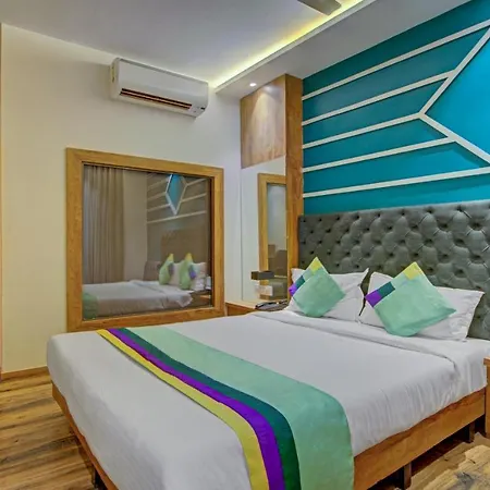 Treebo Andheri East Hotel 3*