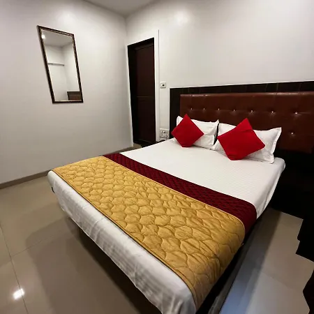 Hotel Borivali Executive - Near Borivali Railway Station Hotel Mumbai