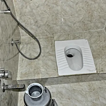 Asra For Male And Female Hotel Mumbai