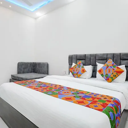 Fabexpress Bhau Residency - Nr International Airport 3*