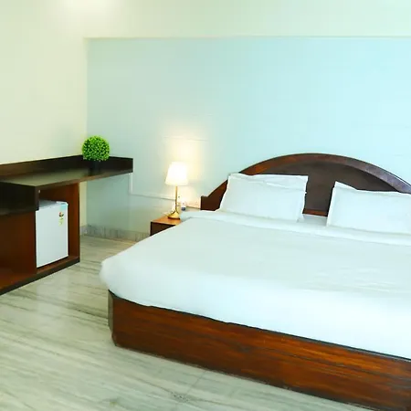 Country & By Turtle - Airport Hotel Mumbai