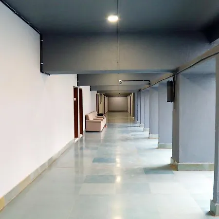 Country & By Turtle - Airport Hotel Mumbai