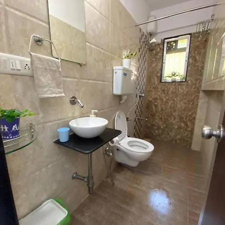 Apartment Serene Oasis Near Bandra Seafront*1 Bed 2 Baths-m2