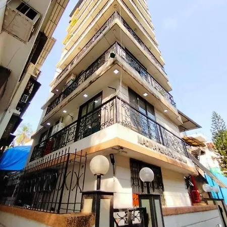 Serene Oasis Near Bandra Seafront*1 Bed 2 Baths-m2 Apartment Mumbai