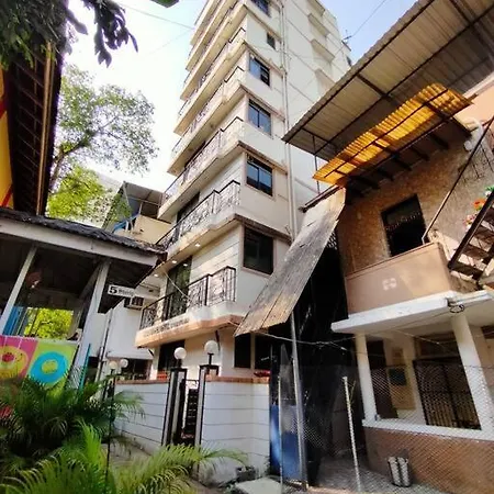 Serene Oasis Near Bandra Seafront*1 Bed 2 Baths-m2