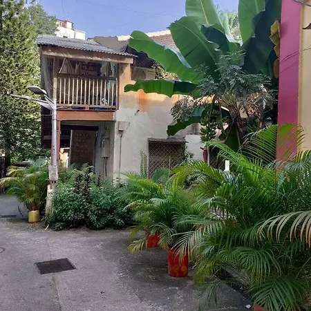 Serene Oasis Near Bandra Seafront*1 Bed 2 Baths-m2 Apartment *