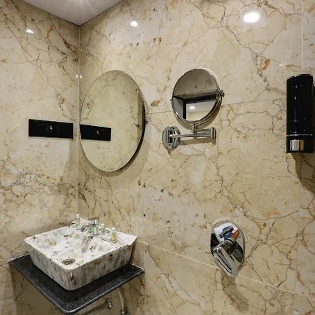 Diamond Hotel Mumbai