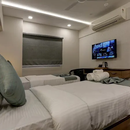 Ozone Colaba Hotel 3*