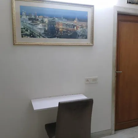 Luxurious 3bhk Bandra Apartment Mumbai