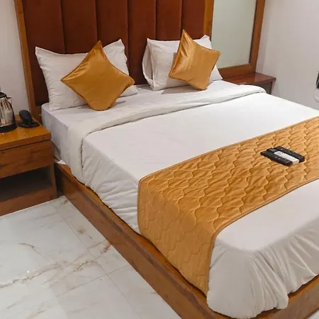 Palms Residency, Chembur Hotel