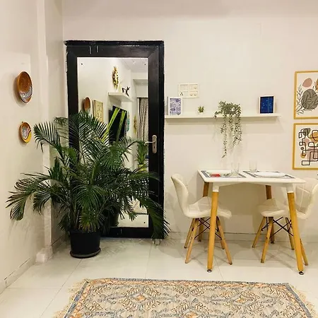 Serene Oasis: 1 Bhk With Parking In Bandra/khar Apartment Mumbai