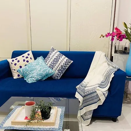 Serene Oasis: 1 Bhk With Parking In Bandra/khar