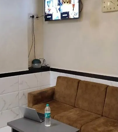 Hotel O Hansh Residency