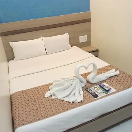 Guest house Time Gold Near Domestics Airport 2*