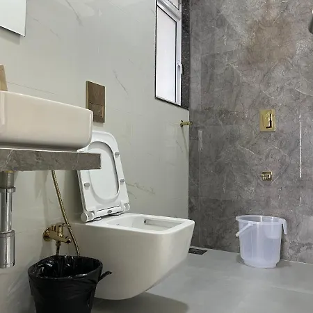 3bhk Santacruz 802 Apartment *