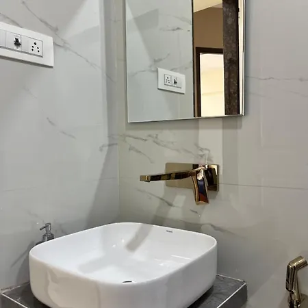 3bhk Santacruz 802 Apartment Mumbai